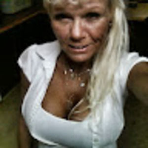 Meet your Posher, Charlotte